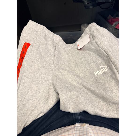 NWT Puma Grey Logo Tape Joggers M - Picture 7 of 7